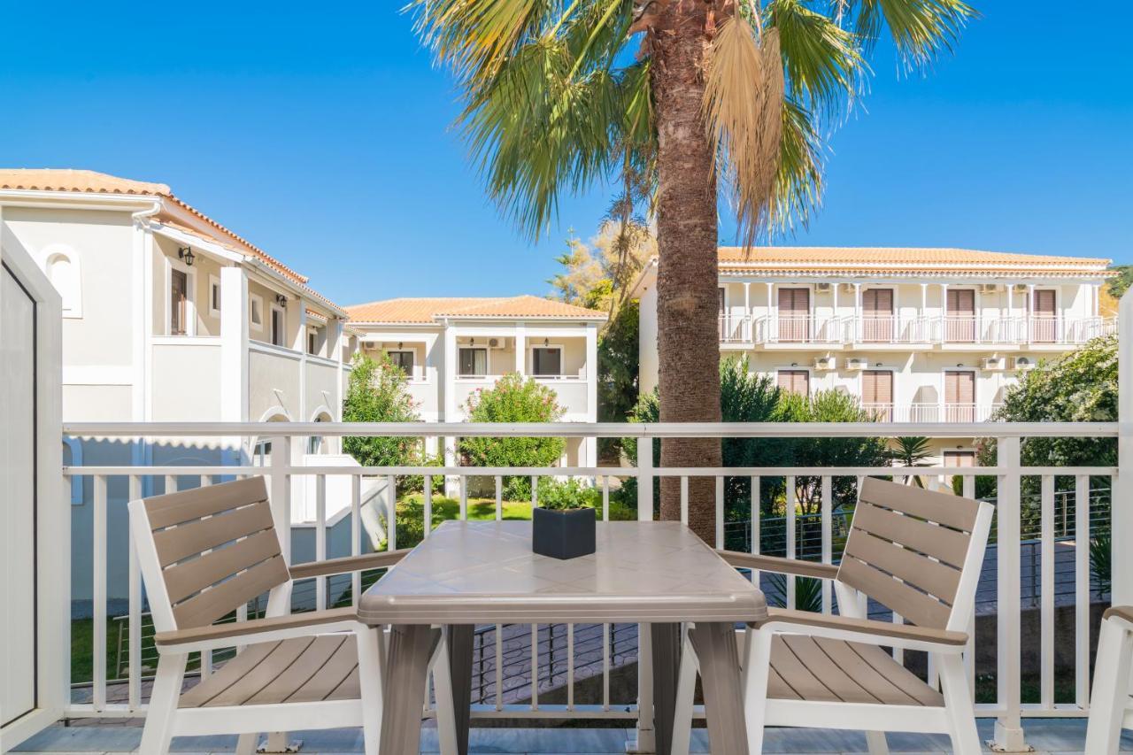 Cavo D'Oro All Inclusive Resort Kalamákion Dış mekan fotoğraf