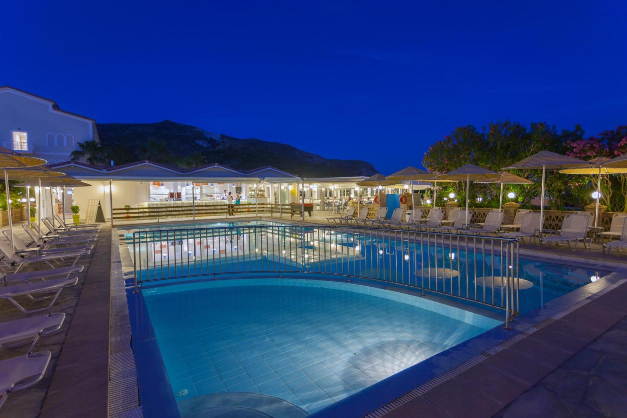 Cavo D'Oro All Inclusive Resort Kalamákion Dış mekan fotoğraf