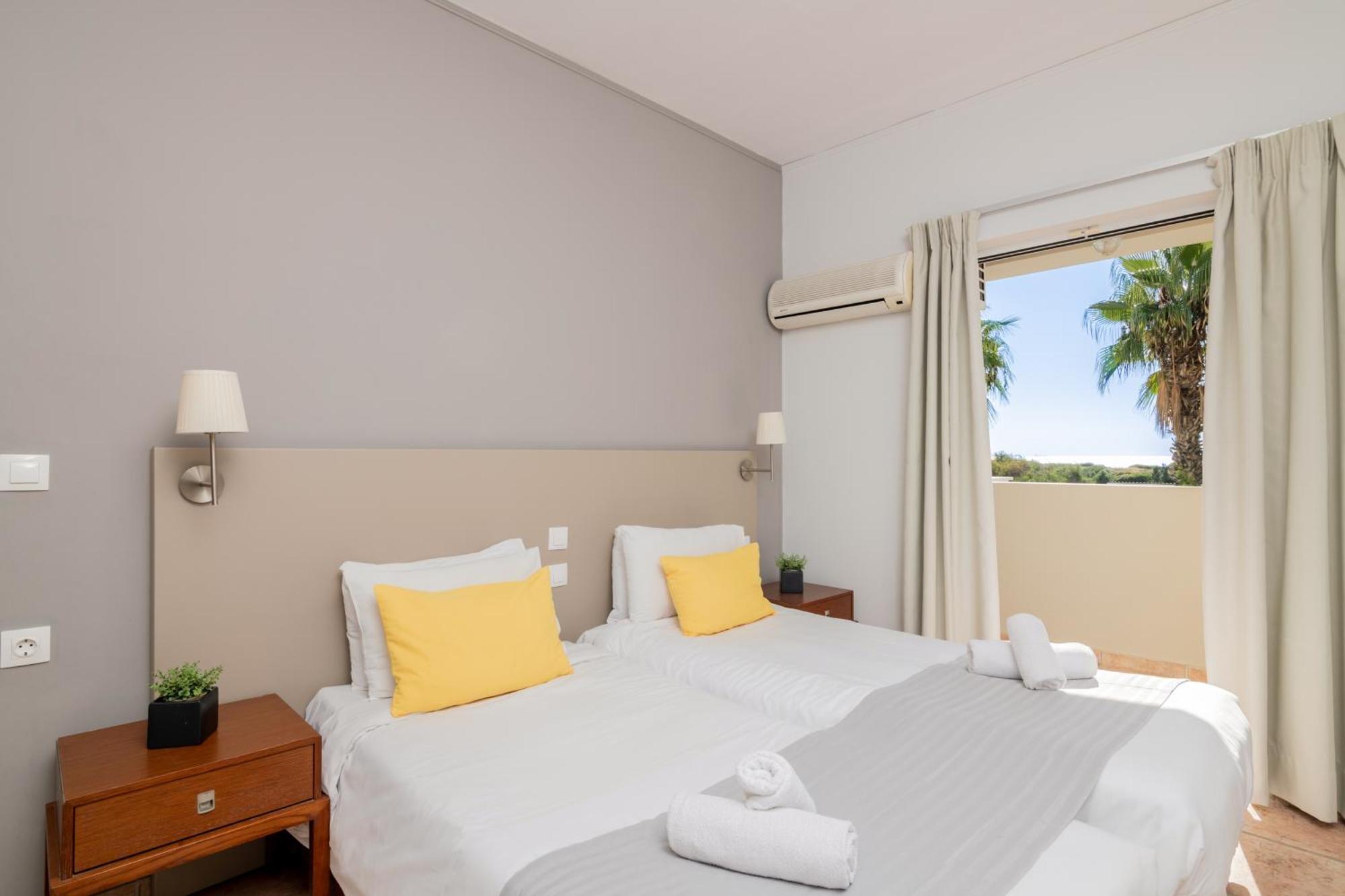 Cavo D'Oro All Inclusive Resort Kalamákion Dış mekan fotoğraf