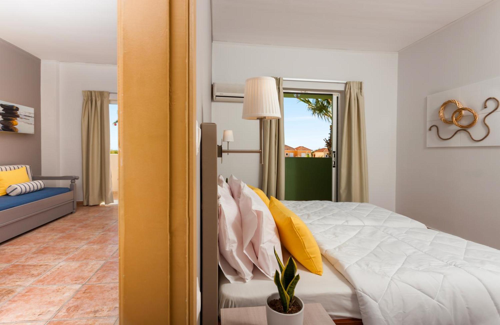 Cavo D'Oro All Inclusive Resort Kalamákion Dış mekan fotoğraf